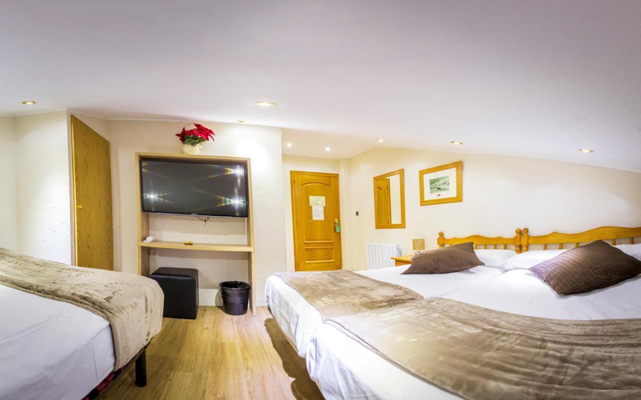 Hotel Les Neus Pas De La Casa Eksteriør billede