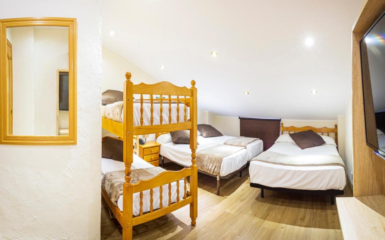 Hotel Les Neus Pas De La Casa Eksteriør billede